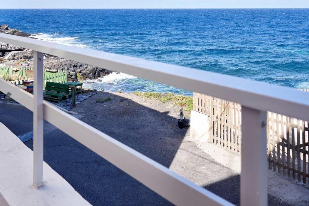Beautiful Apartment In Front Of The Sea !!!! El Escobonal Exterior foto